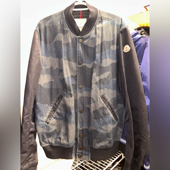 Men’s Moncler bomber jacket - size 6 - Picture 2 of 5